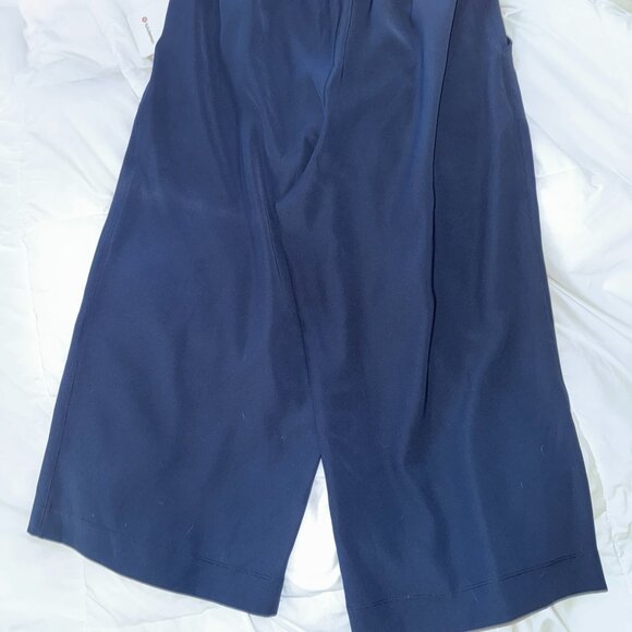 Lululemon Noir Crop Pant NWT - Picture 6 of 8